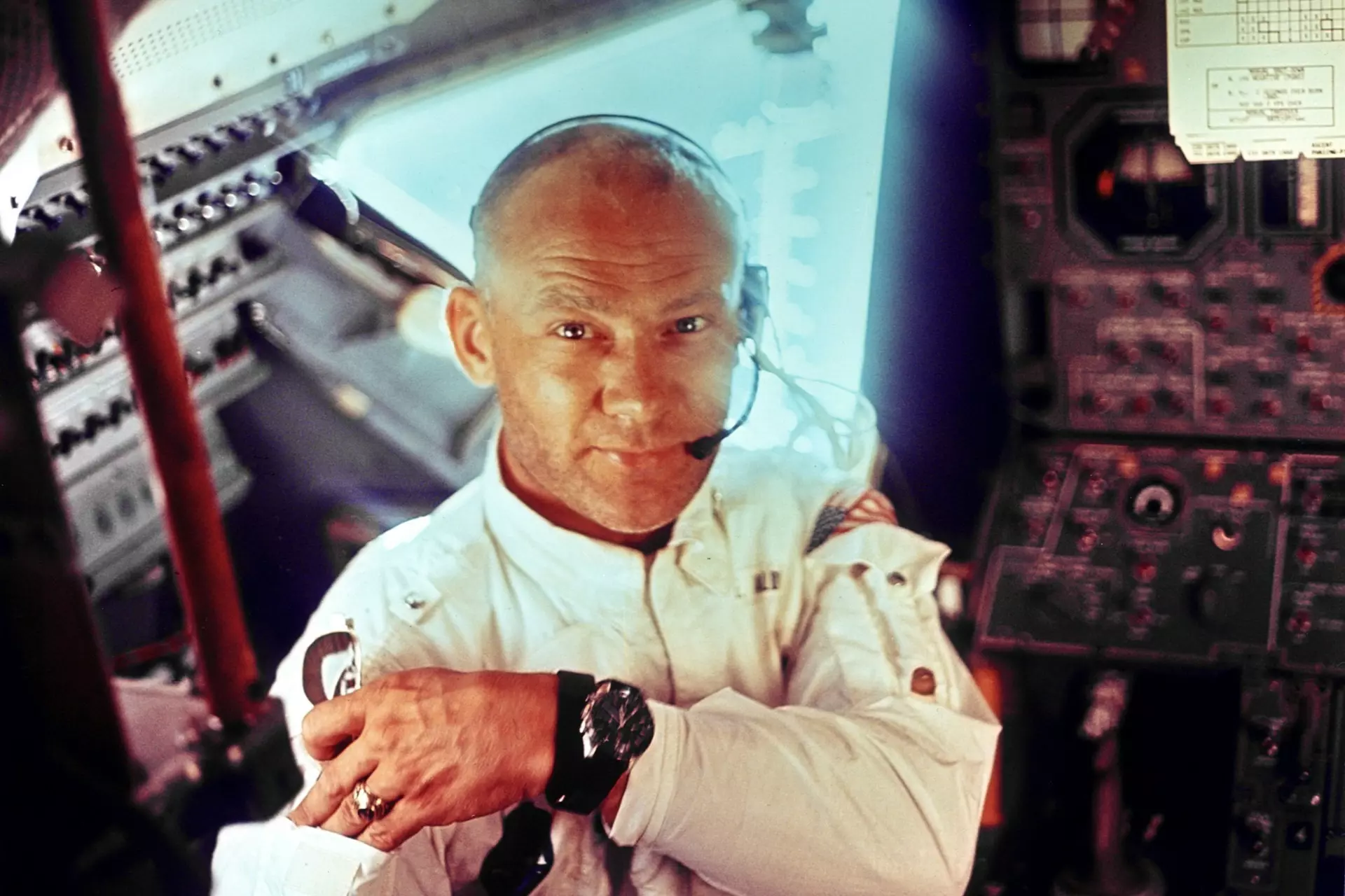 Buzz aldrin astronaut